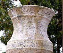 large feature planters